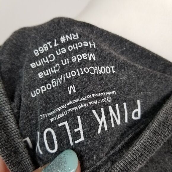 Pink Floyd Graphic Choker V Neck T Shirt - Picture 7 of 7